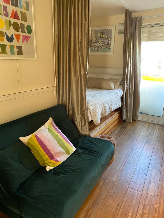 Little Brighton Beach Apartments - Also Separate Spa Cabin And Watersports Exteriér fotografie